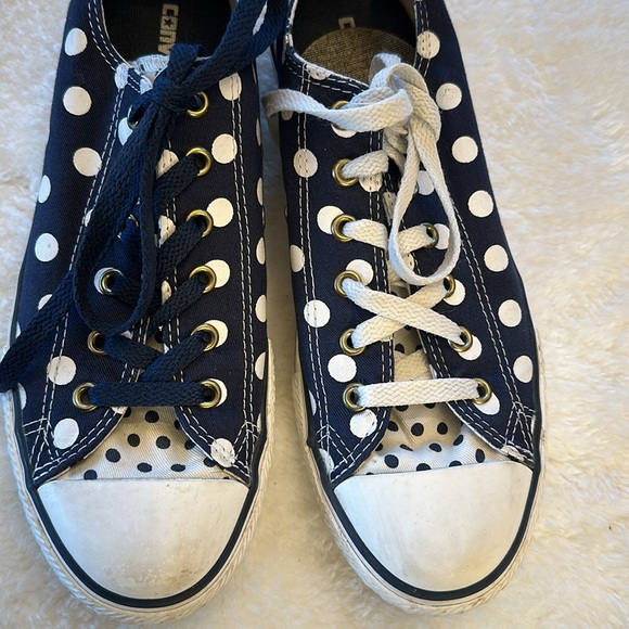 Converse navy and white polka dot shoes - Picture 2 of 5